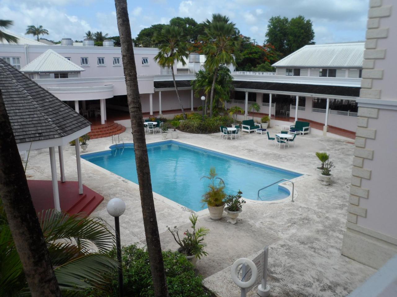 Hotel Pommarine Bridgetown Luaran gambar