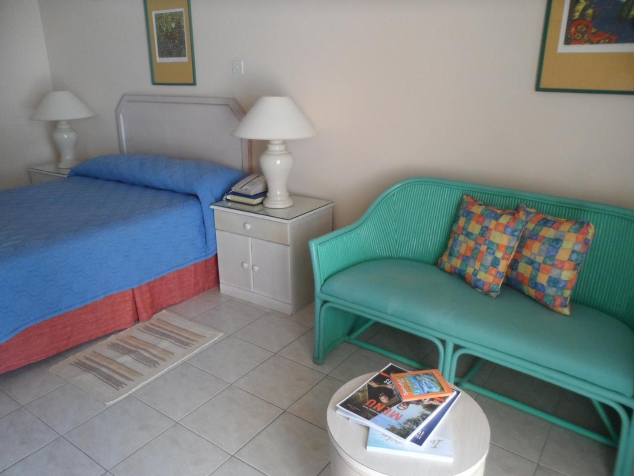 Hotel Pommarine Bridgetown Luaran gambar