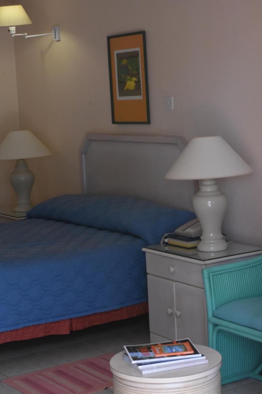 Hotel Pommarine Bridgetown Luaran gambar